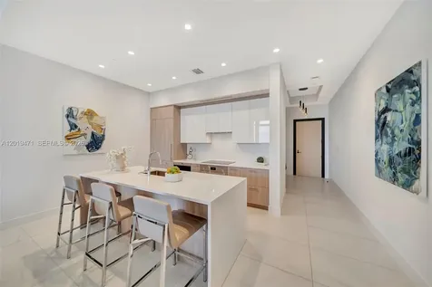 153 N Seabreeze Fort Lauderdale FL 33304