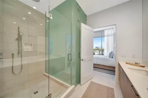 153 N Seabreeze Fort Lauderdale FL 33304