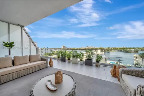 153 N Seabreeze Fort Lauderdale FL 33304