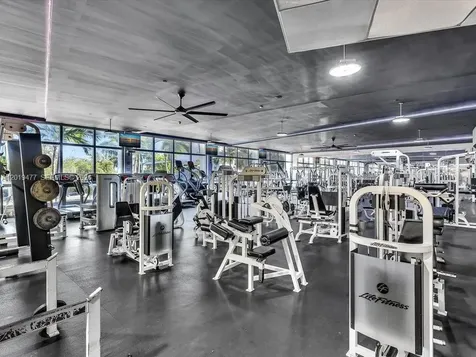 1035 West Avenue Miami Beach FL 33139