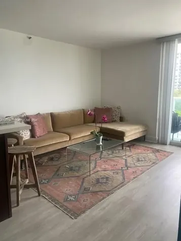 1035 West Avenue Miami Beach FL 33139