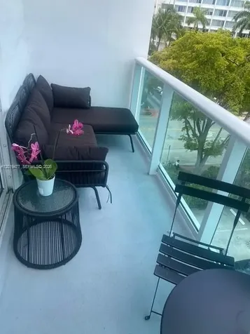 1035 West Avenue Miami Beach FL 33139