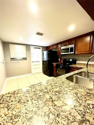 443 NE 195th Street Miami FL 33179