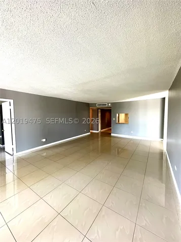 443 NE 195th Street Miami FL 33179