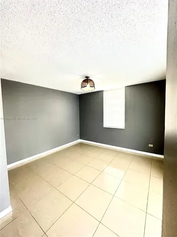 443 NE 195th Street Miami FL 33179