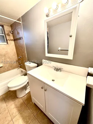 443 NE 195th Street Miami FL 33179