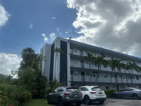 443 NE 195th Street Miami FL 33179