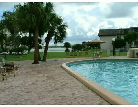 443 NE 195th Street Miami FL 33179