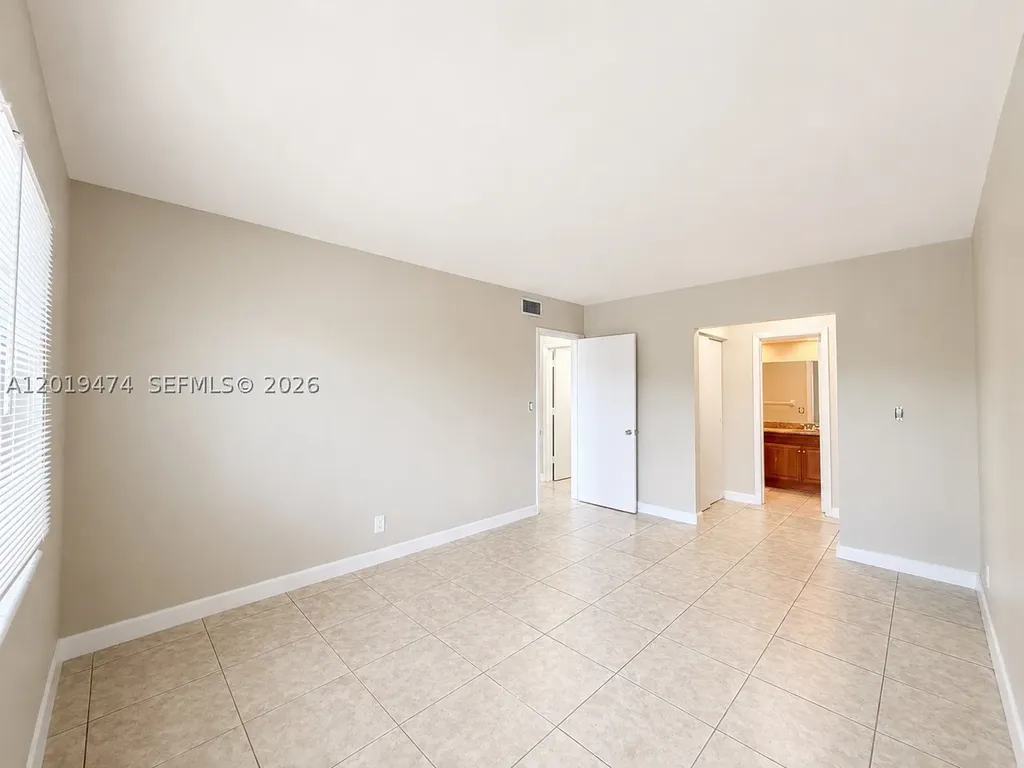 2101 NE 51st Street Fort Lauderdale FL 33308