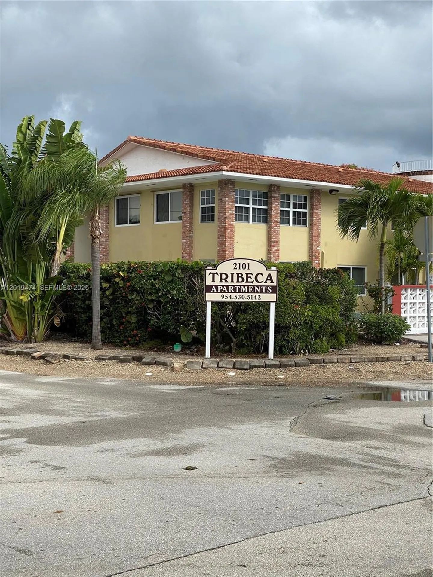 2101 NE 51st Street Fort Lauderdale FL 33308
