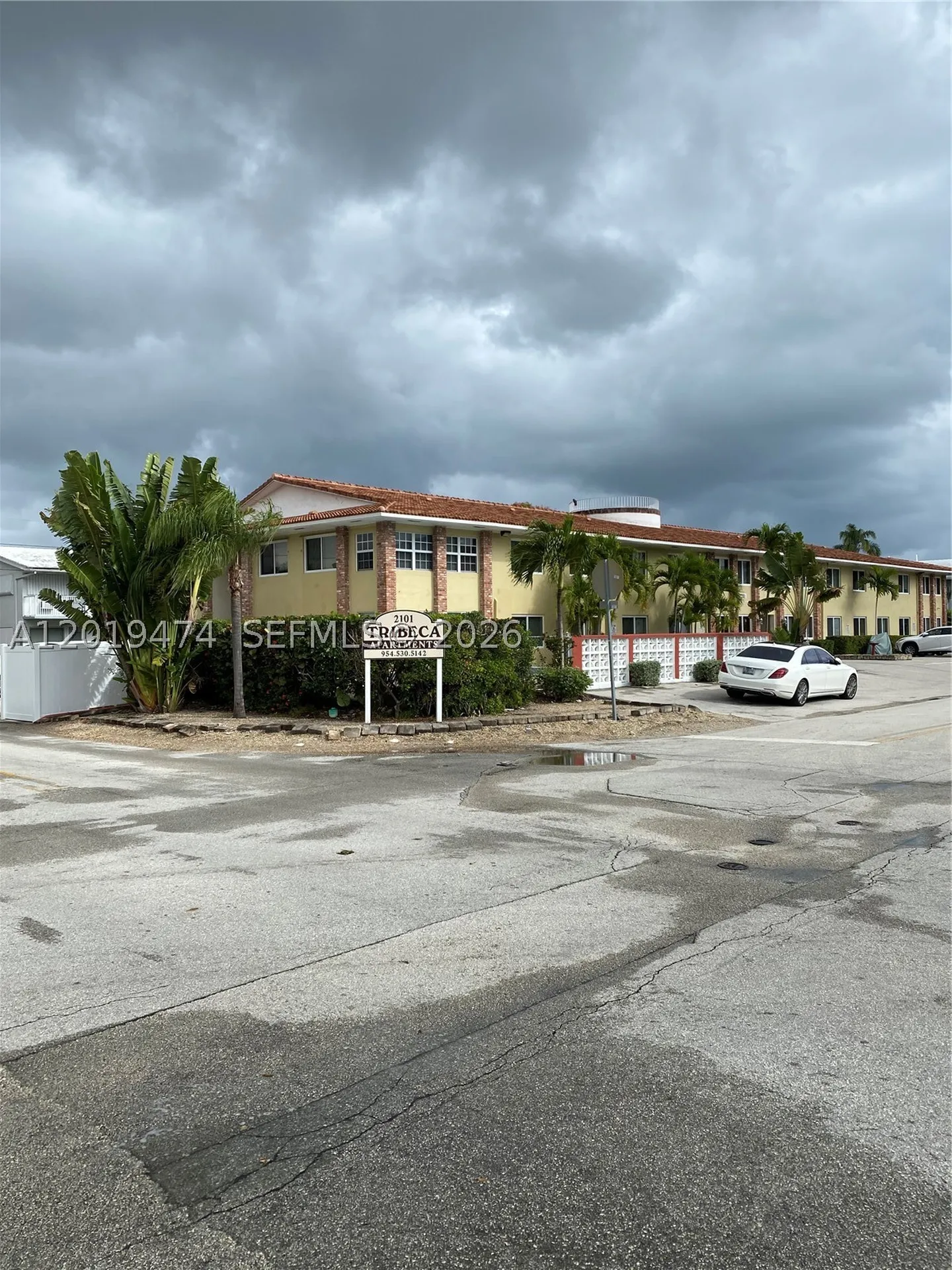 2101 NE 51st Street Fort Lauderdale FL 33308