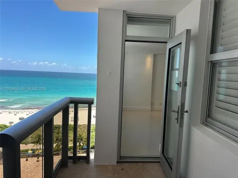 6039 Collins Avenue Miami Beach FL 33140