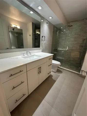 6039 Collins Avenue Miami Beach FL 33140