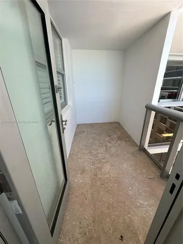 6039 Collins Avenue Miami Beach FL 33140