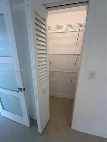 6039 Collins Avenue Miami Beach FL 33140