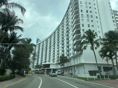 6039 Collins Avenue Miami Beach FL 33140
