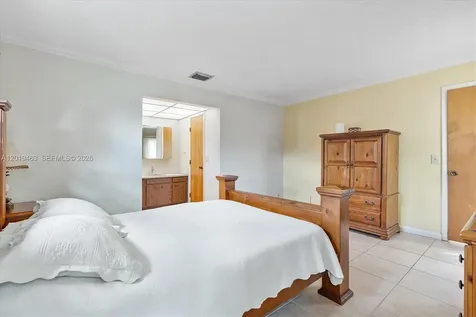 1730 NW 108th Avenue Pembroke Pines FL 33026
