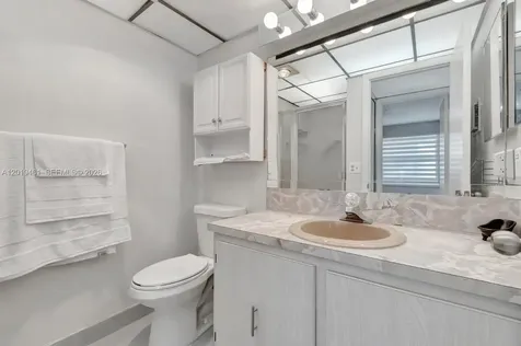 481 Burgundy K Delray Beach FL 33484