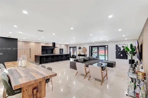 7711 Miami View Drive North Bay Village FL 33141