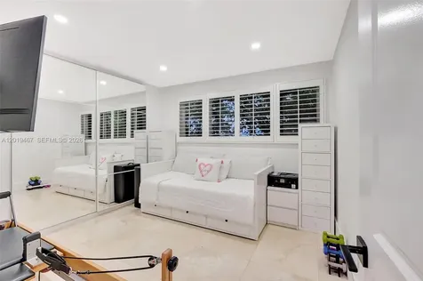 7711 Miami View Drive North Bay Village FL 33141