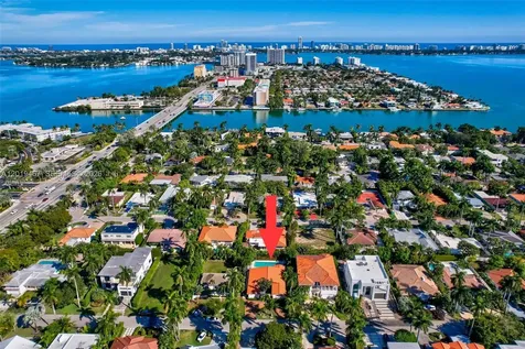 7711 Miami View Drive North Bay Village FL 33141