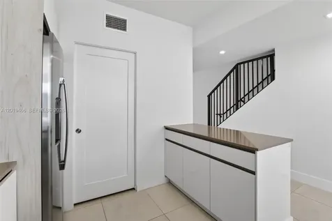 4101 N Oak Place Dania Beach FL 33314