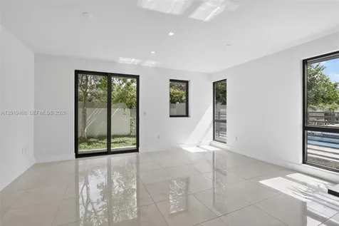 4101 N Oak Place Dania Beach FL 33314