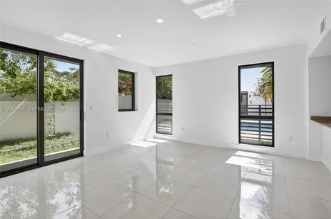 4101 N Oak Place Dania Beach FL 33314