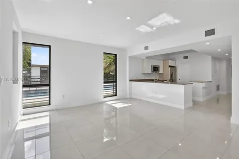 4101 N Oak Place Dania Beach FL 33314