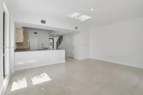 4101 N Oak Place Dania Beach FL 33314