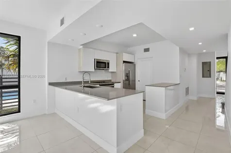 4101 N Oak Place Dania Beach FL 33314