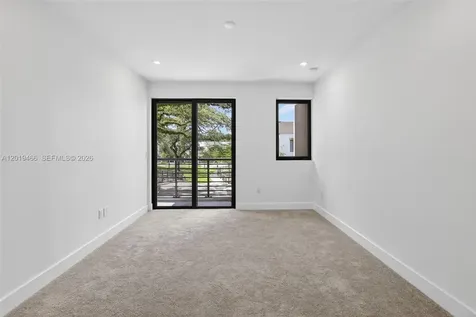 4101 N Oak Place Dania Beach FL 33314