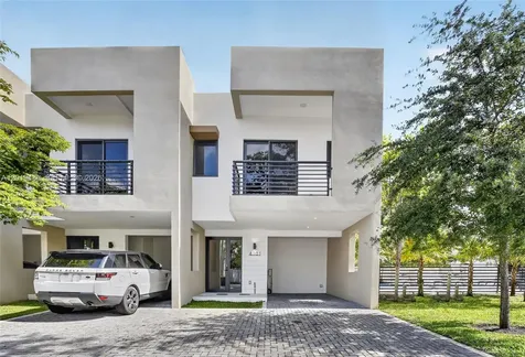 4101 N Oak Place Dania Beach FL 33314