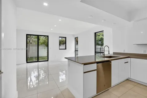 4101 N Oak Place Dania Beach FL 33314