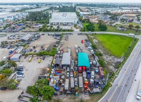 13800 NW 112th Avenue Hialeah Gardens FL 33018