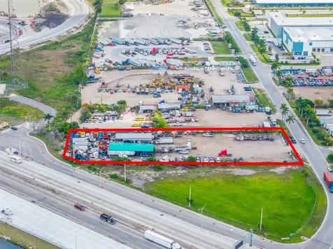 13800 NW 112th Avenue Hialeah Gardens FL 33018