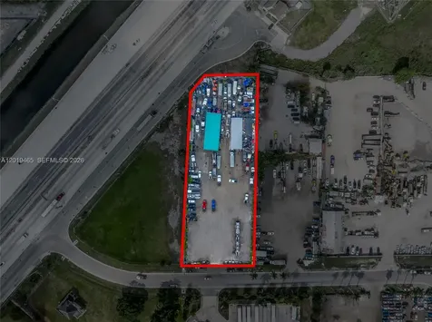 13800 NW 112th Avenue Hialeah Gardens FL 33018
