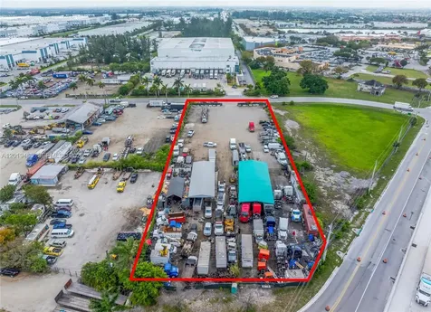 13800 NW 112th Avenue Hialeah Gardens FL 33018