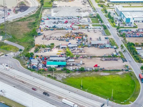 13800 NW 112th Avenue Hialeah Gardens FL 33018