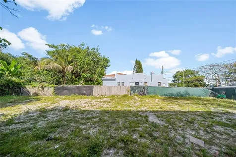 161 NE 60th Street Miami FL 33137