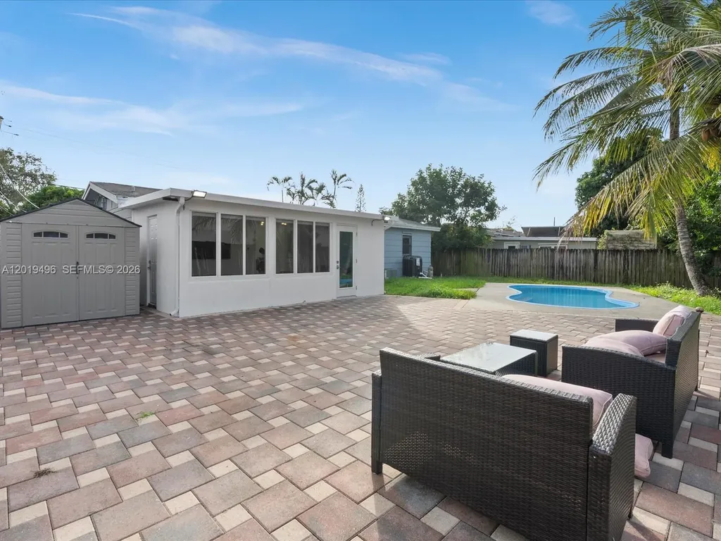 5731 SW 54th Terrace Davie FL 33314
