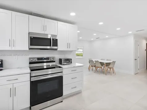 5731 SW 54th Terrace Davie FL 33314