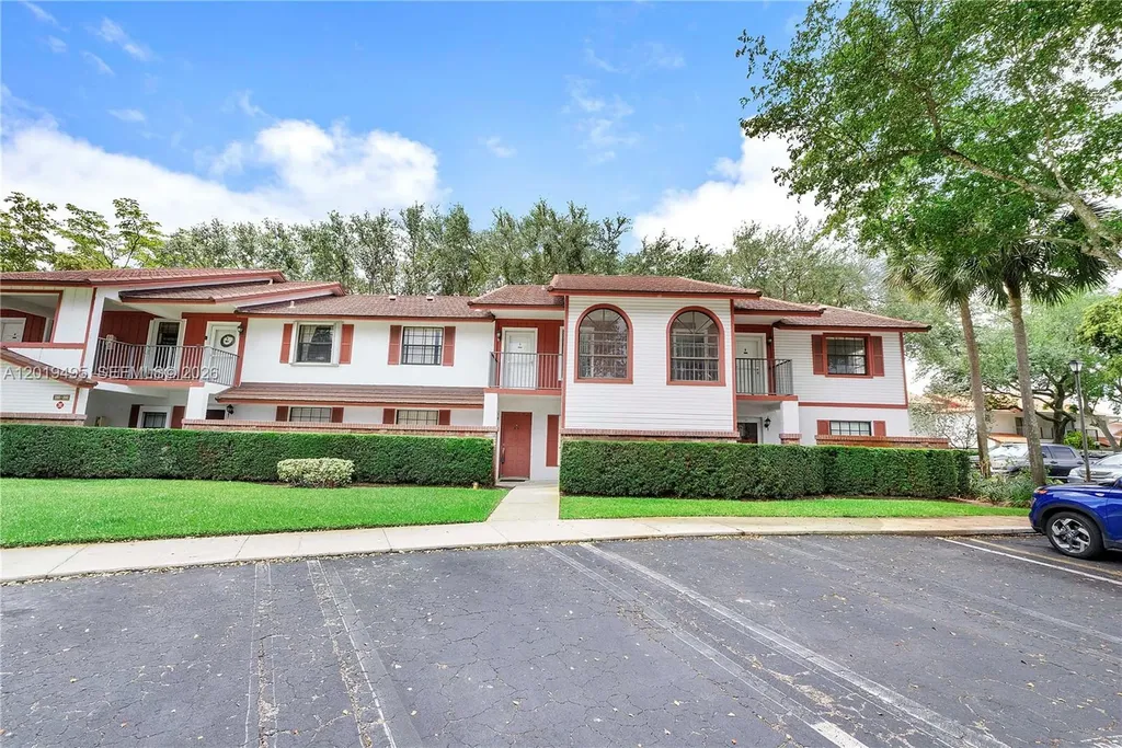 2382 NW 89th Drive Coral Springs FL 33065