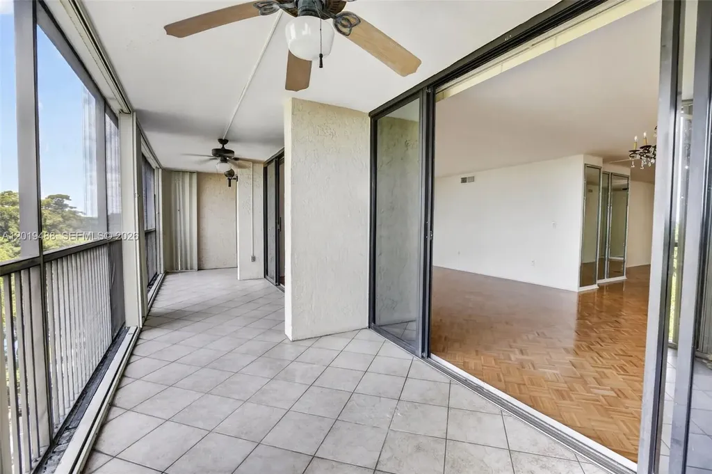 2808 N 46th Avenue Hollywood FL 33021