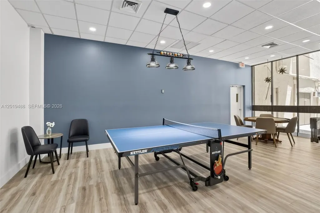 2808 N 46th Avenue Hollywood FL 33021