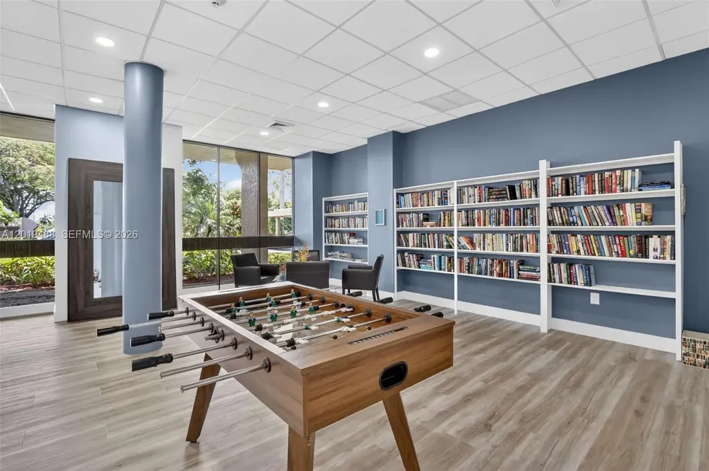 2808 N 46th Avenue Hollywood FL 33021