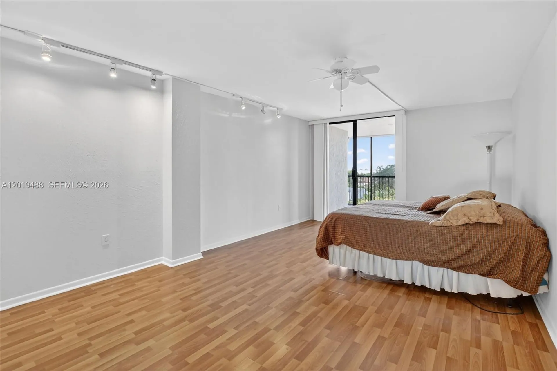 2808 N 46th Avenue Hollywood FL 33021