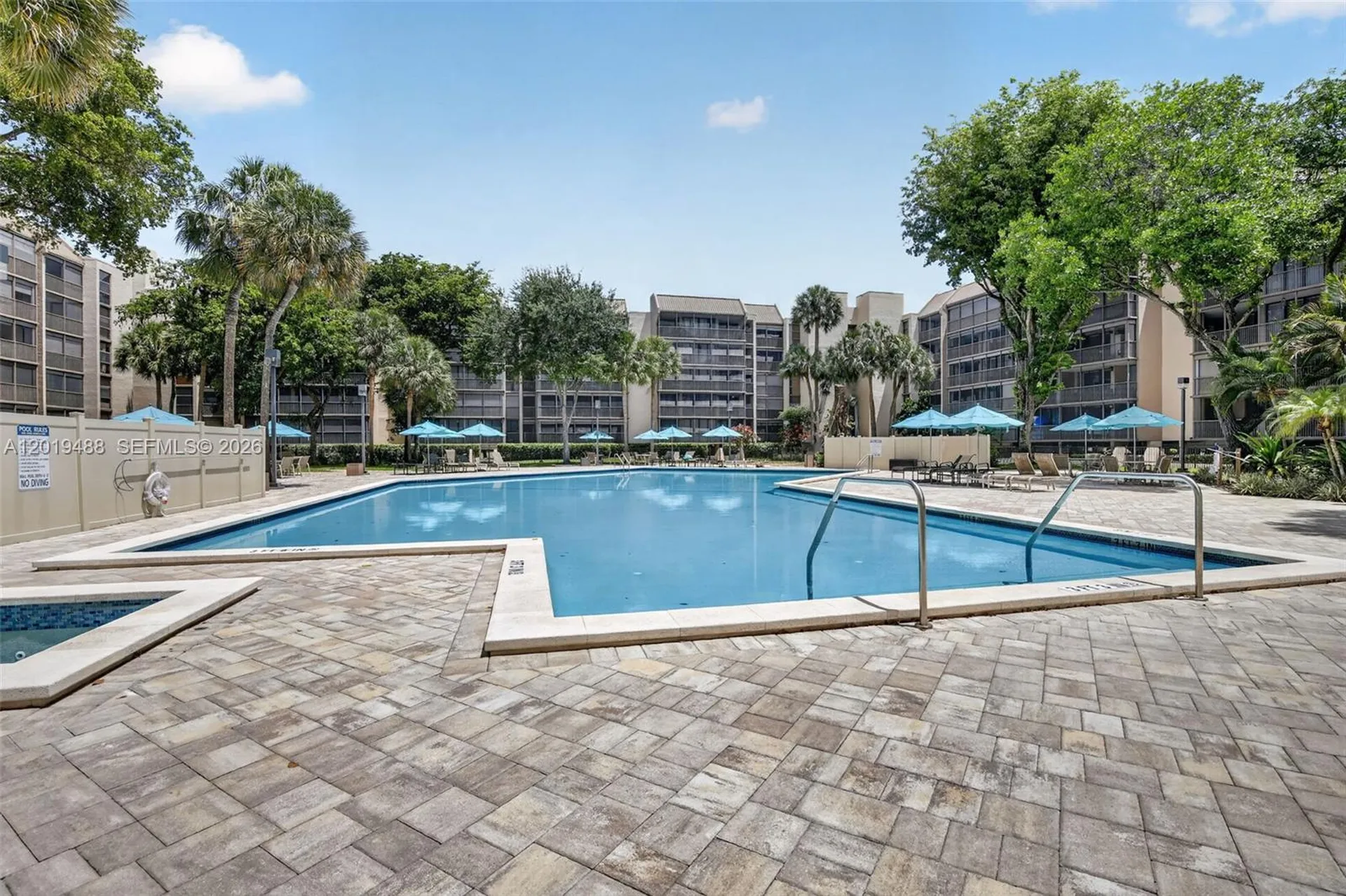 2808 N 46th Avenue Hollywood FL 33021