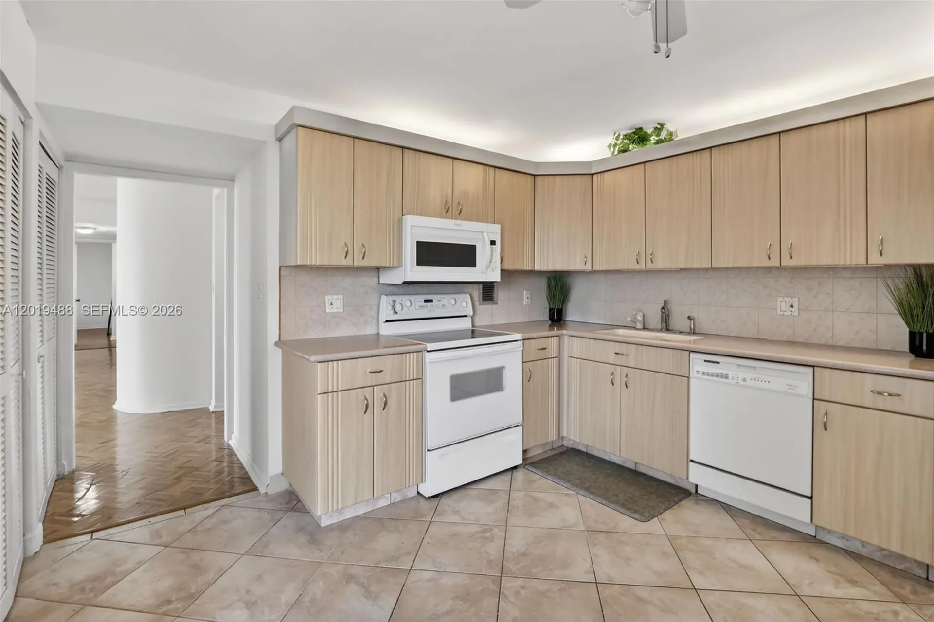 2808 N 46th Avenue Hollywood FL 33021