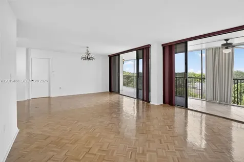 2808 N 46th Avenue Hollywood FL 33021